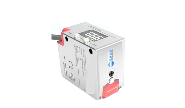 高端色标传感器REB-W70/500系列